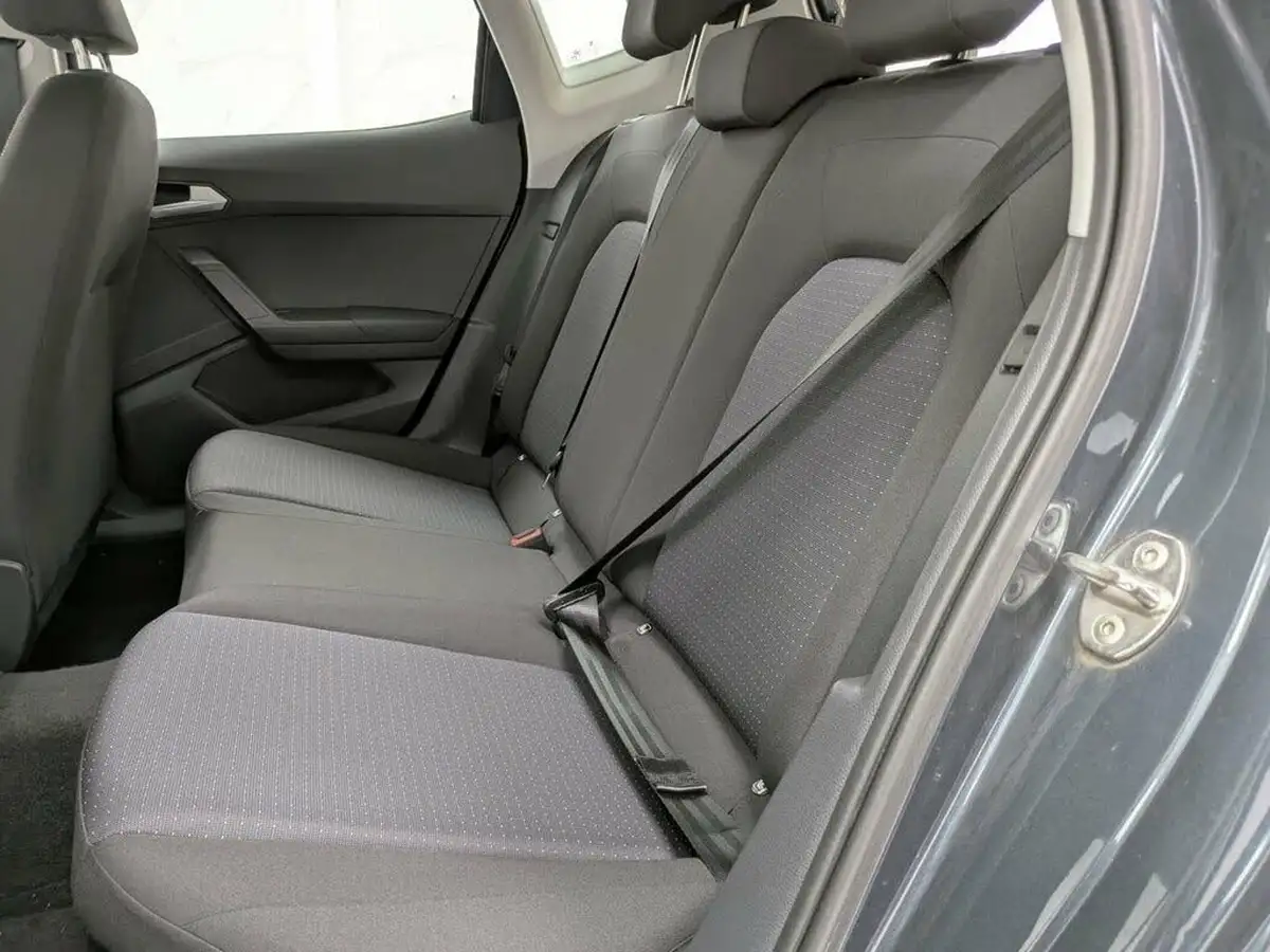 2022-seat-arona-10-tsi-se-technology-big-26