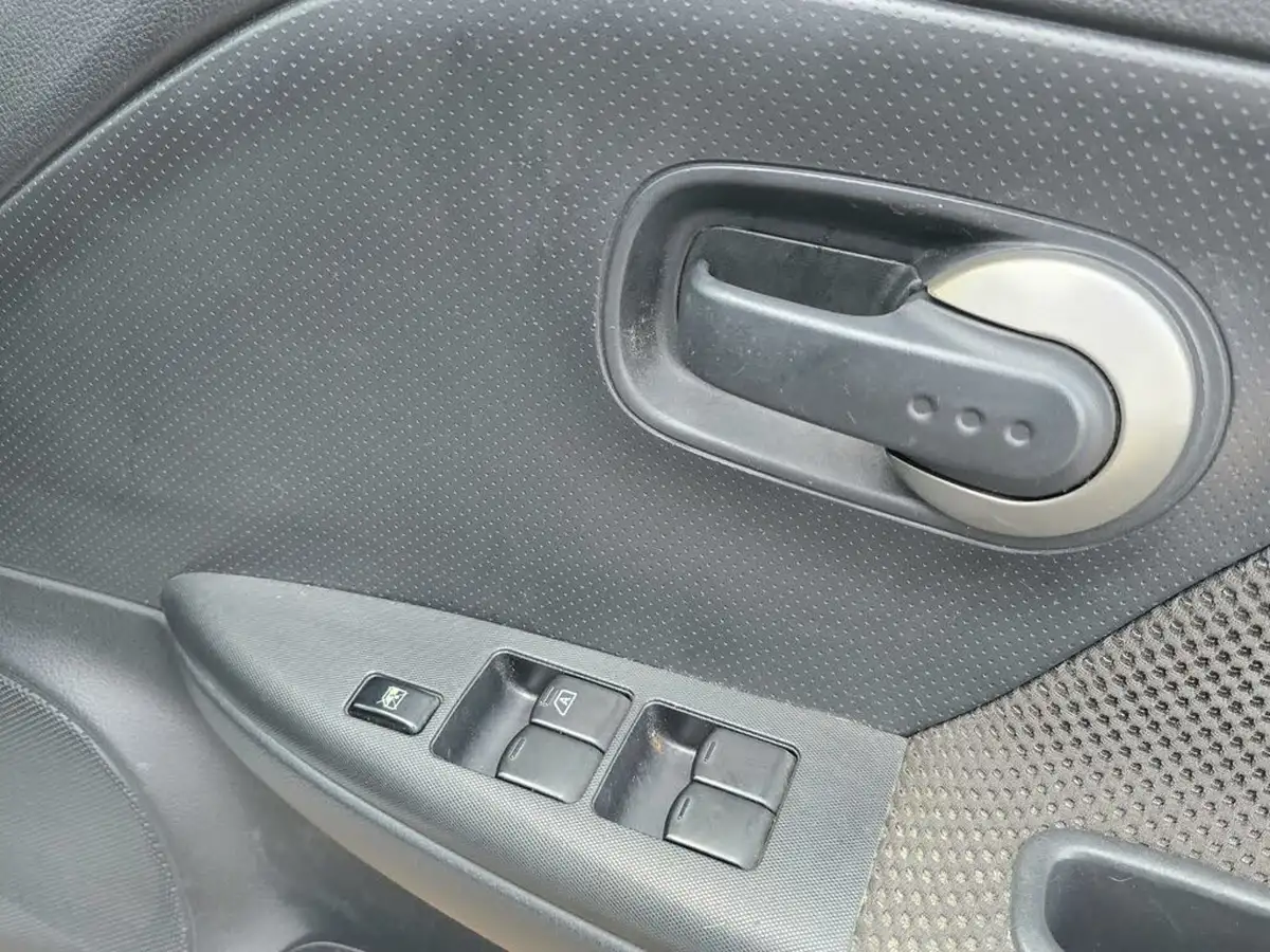 2008-nissan-note-16-tekna-auto-big-31