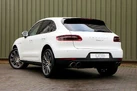 2016-porsche-macan-30td-s-small-4