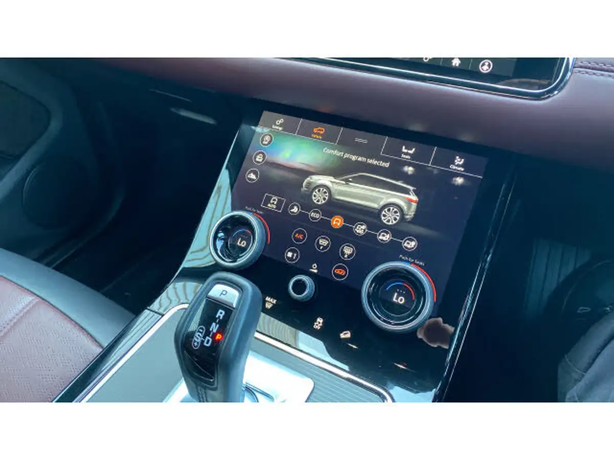 2019-land-rover-range-rover-evoque-20-p300-r-dynamic-hse-big-50