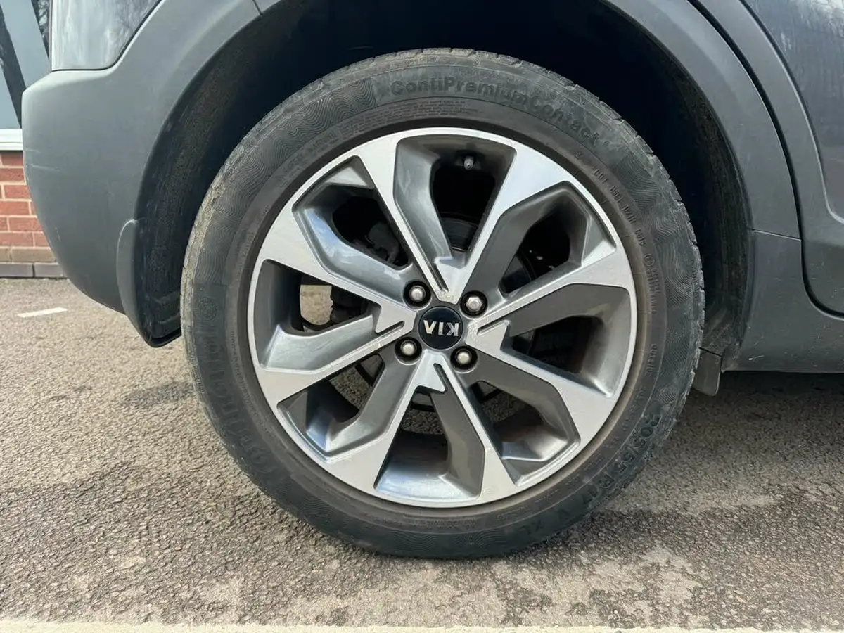 2018-kia-stonic-10-t-gdi-3-big-7