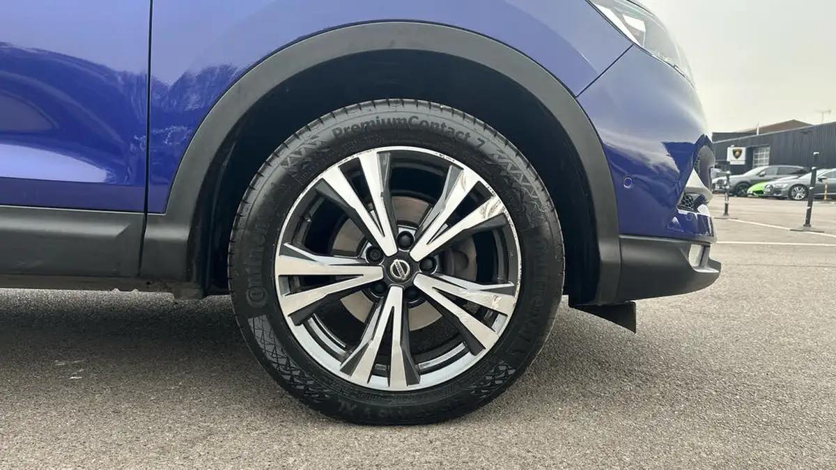 2020-nissan-qashqai-15dci-n-connecta-18in-alloys-dct-big-19