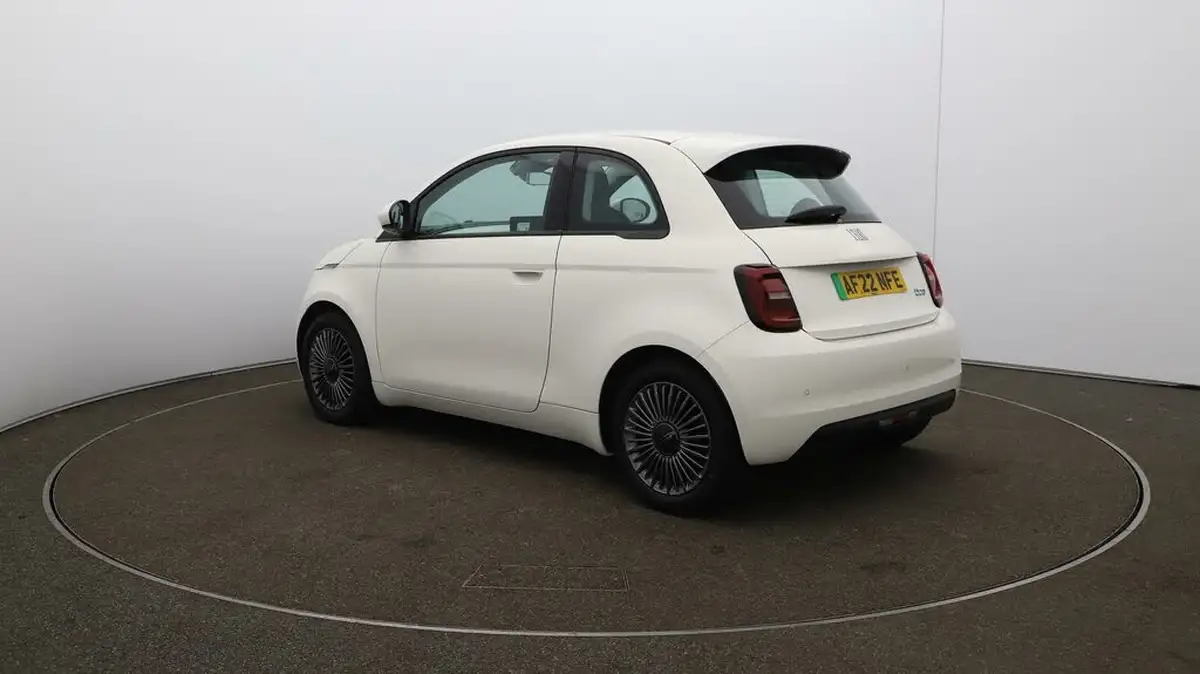 2022-fiat-500-e-icon-117bhp-big-54