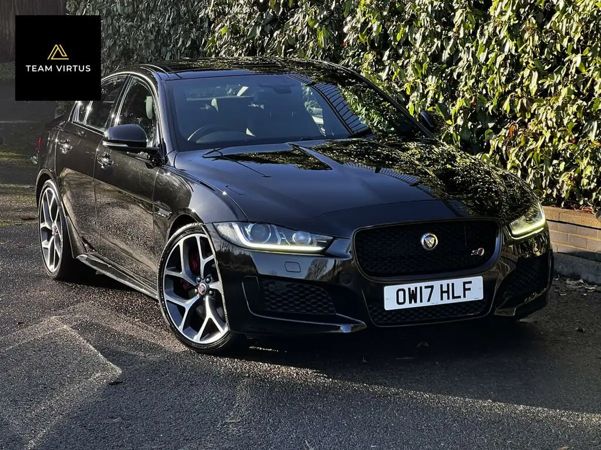 2017-jaguar-xe-30i-v6-sc-s-380ps-ss-big-4
