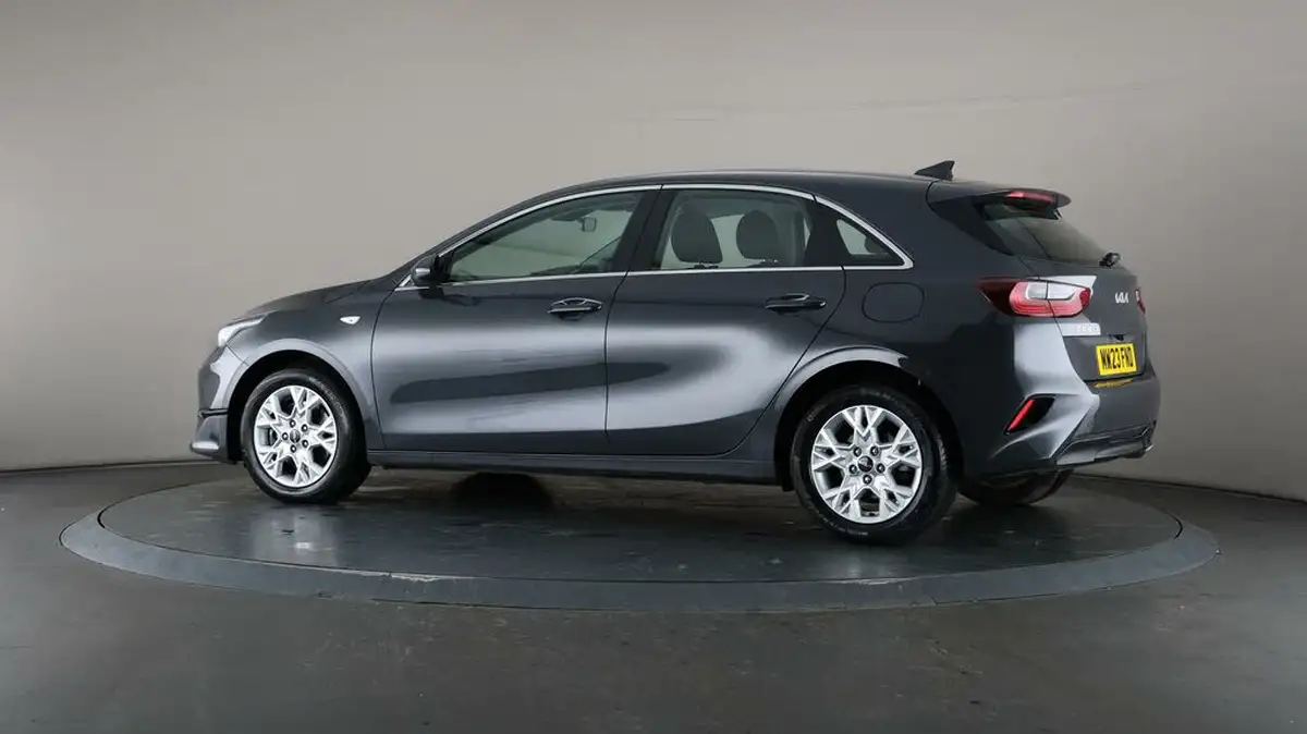 2023-kia-ceed-15-t-gdi-2-158bhp-non-adap-hatchback-big-67
