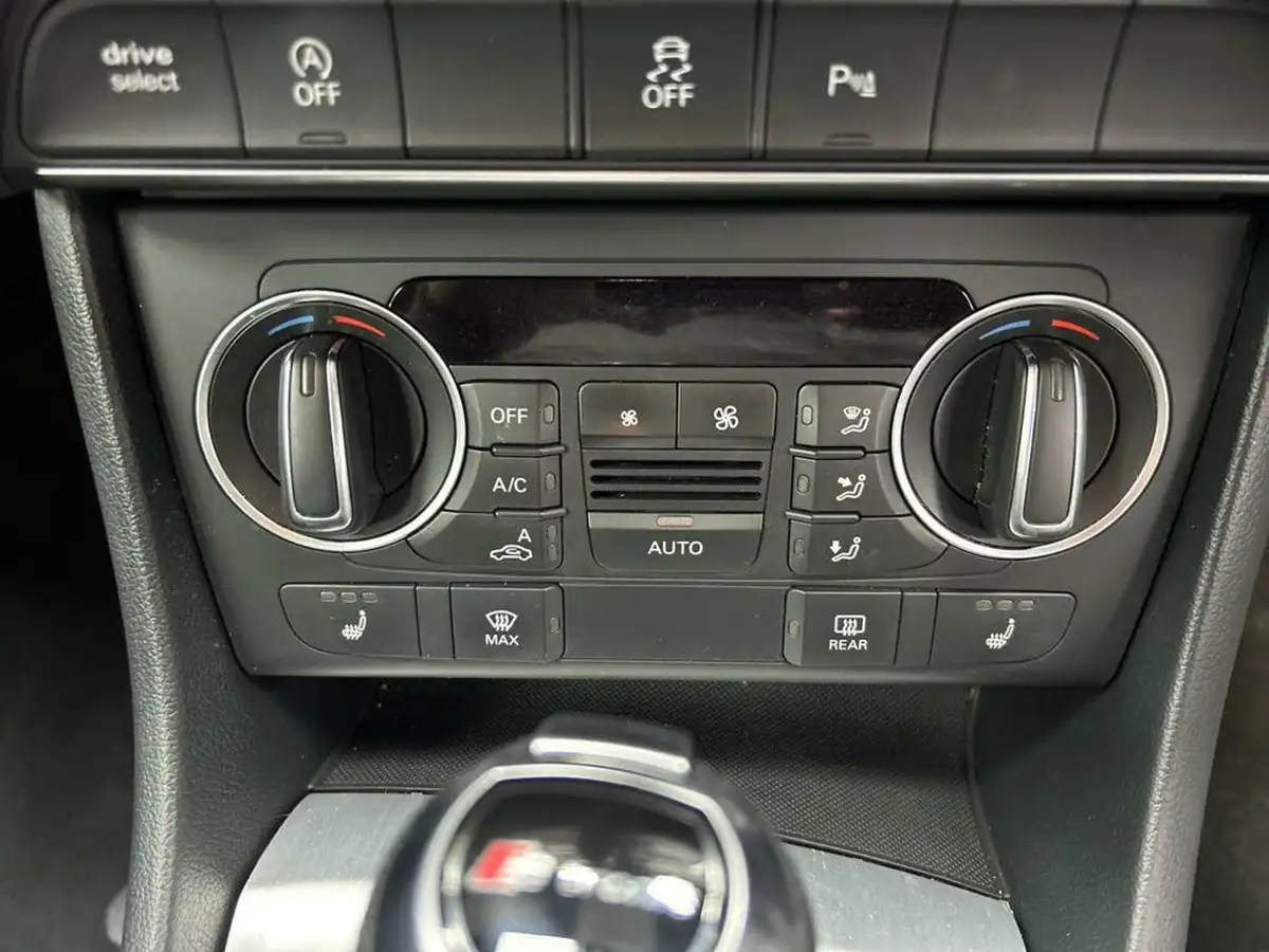2017-audi-q3-20-tdi-quattro-s-line-edition-184ps-tronic-big-43