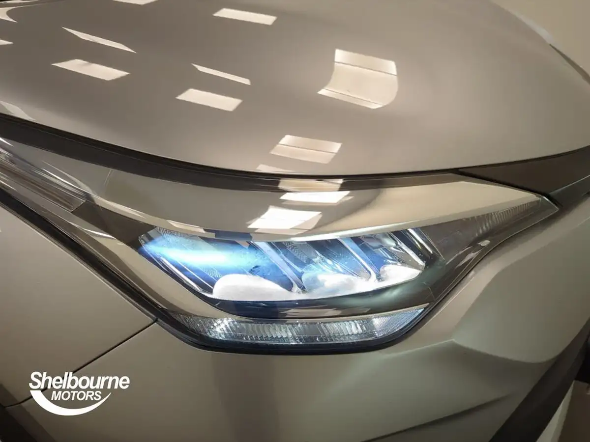 2022-toyota-c-hr-18-vvt-i-icon-big-21