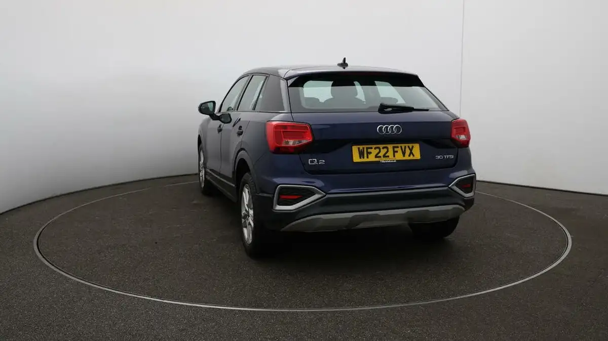 2022-audi-q2-10-30-tfsi-sport-big-52