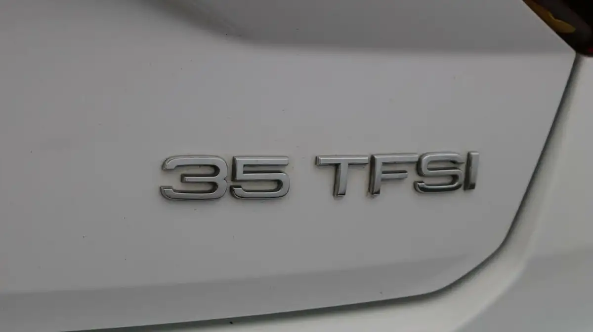 2022-audi-q2-15-35-tfsi-sport-s-tronic-big-22