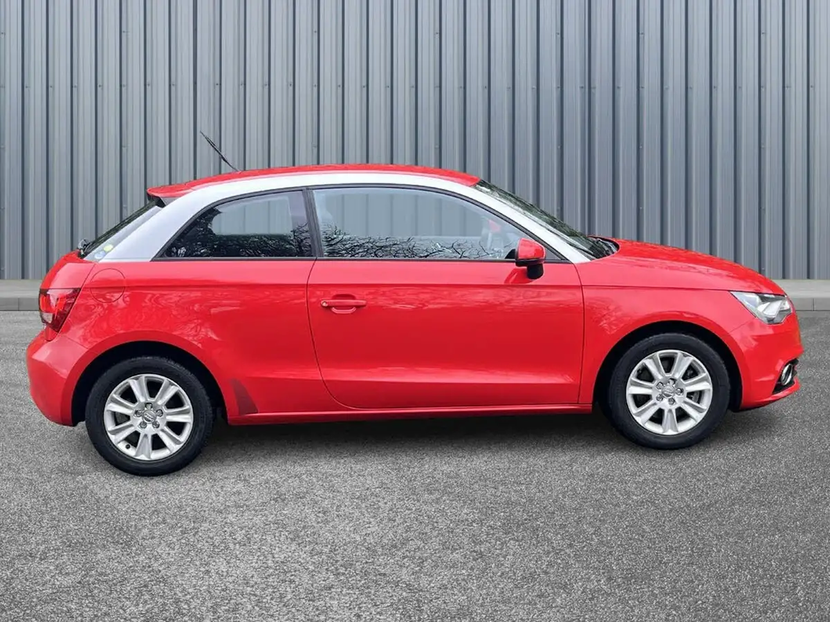 2013-audi-a1-big-6