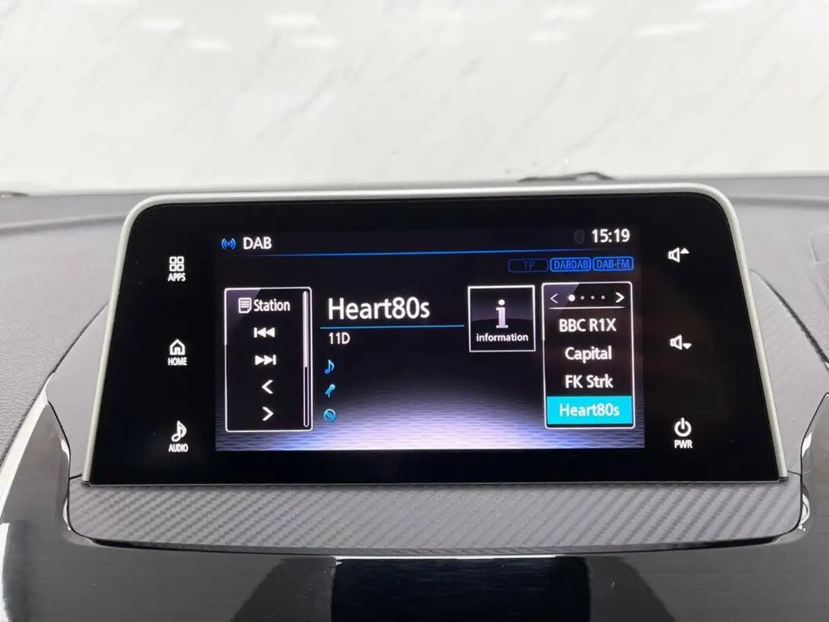 2018-mitsubishi-eclipse-cross-15-4-auto-big-16