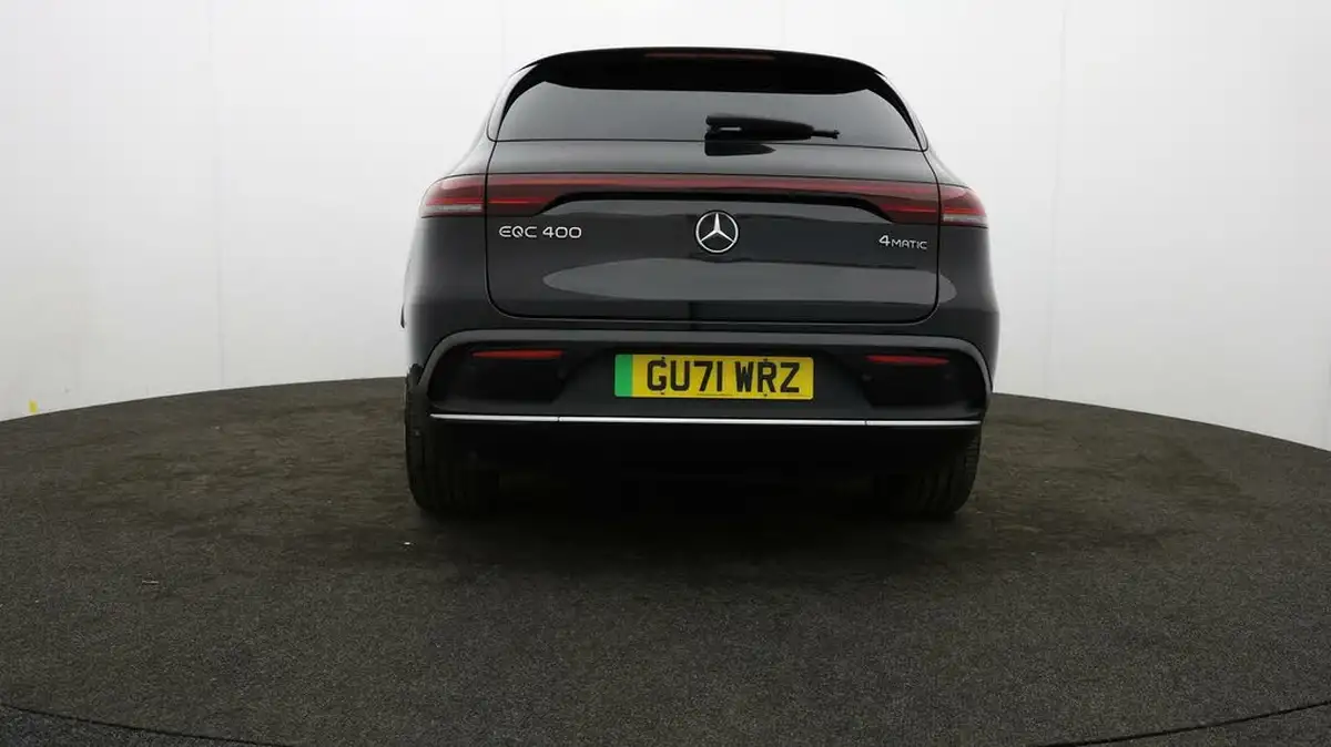 2021-mercedes-benz-eqc-e-eqc-400-amg-line-big-46