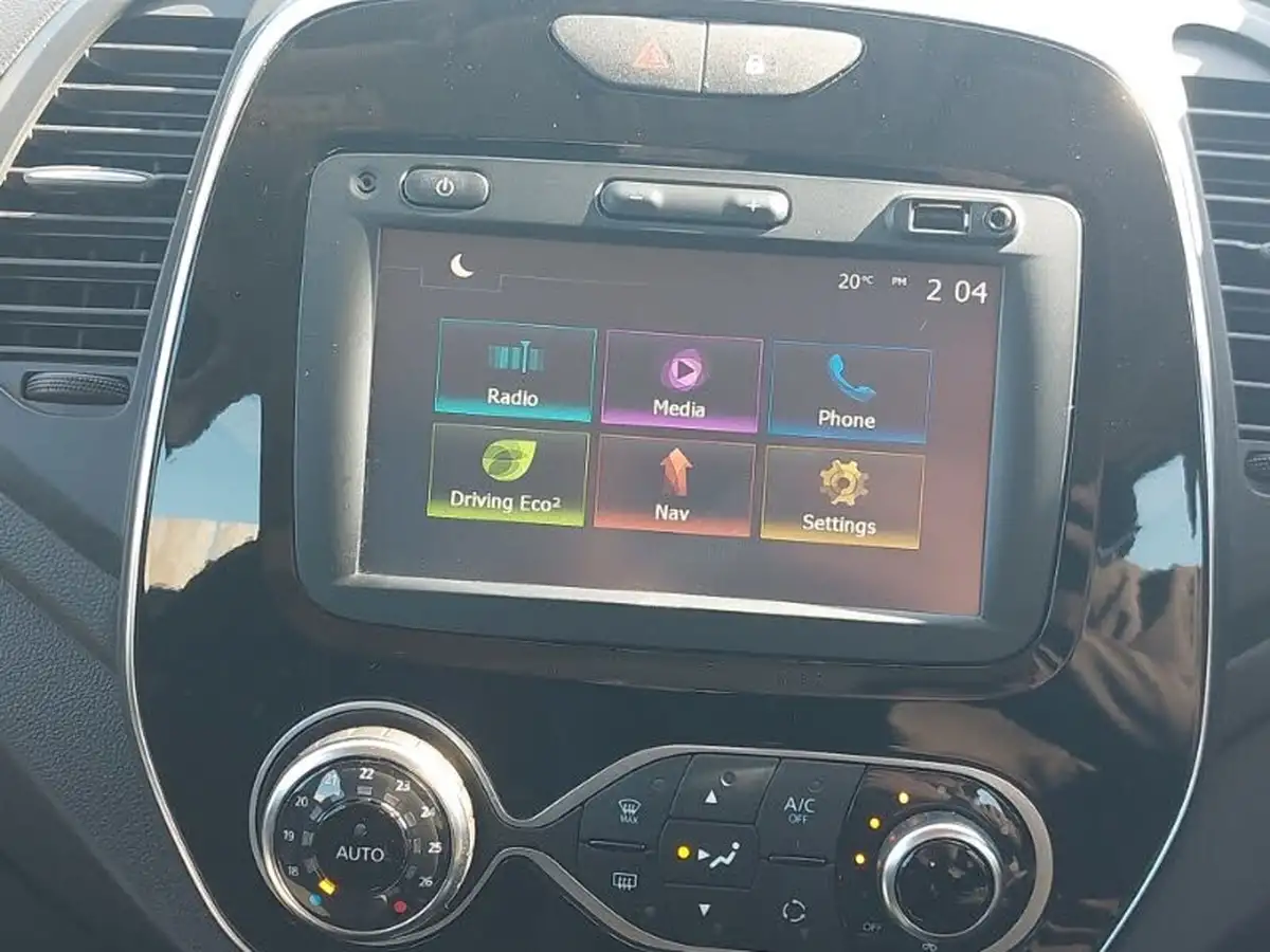 2017-renault-captur-09-tce-dynamique-nav-big-14