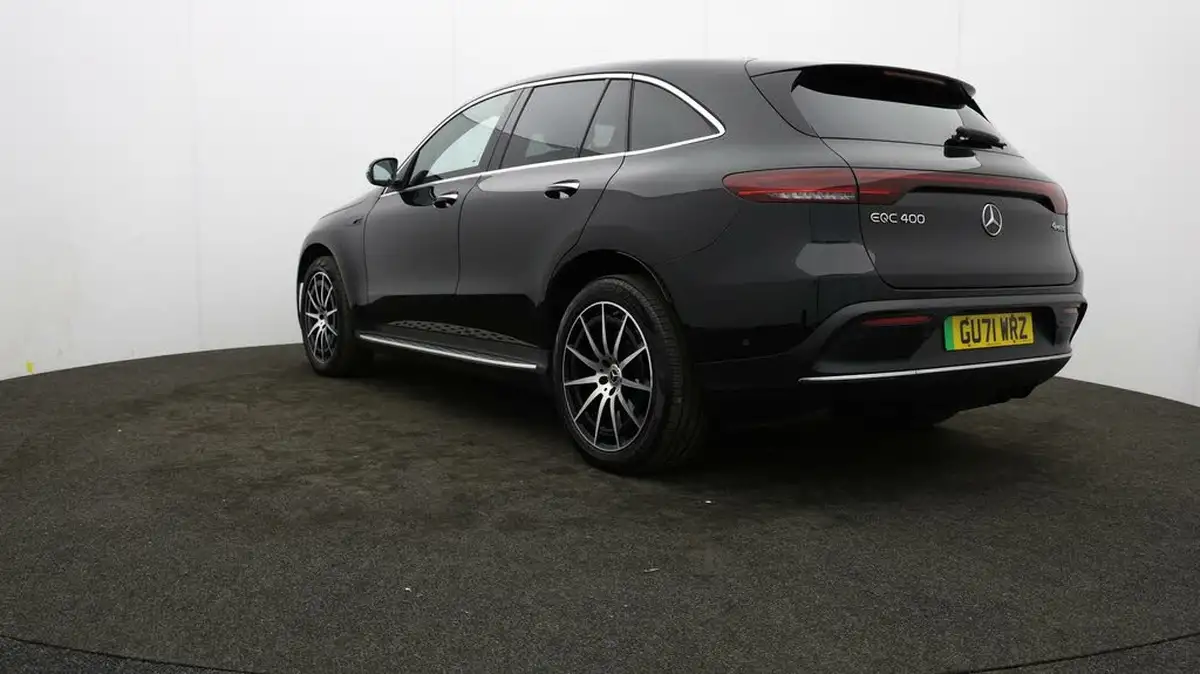 2021-mercedes-benz-eqc-e-eqc-400-amg-line-big-70