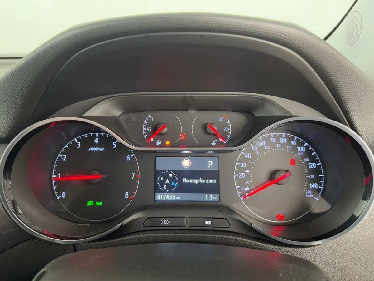 2021-vauxhall-crossland-12-elite-nav-130ps-auto-big-44