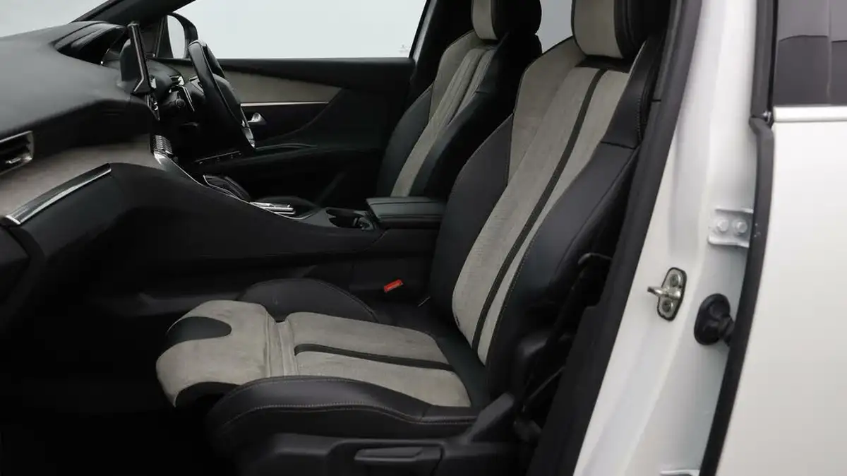 2021-peugeot-3008-suv-16-puretech-gt-premium-225bhp-hybrid-e-eat8-big-13