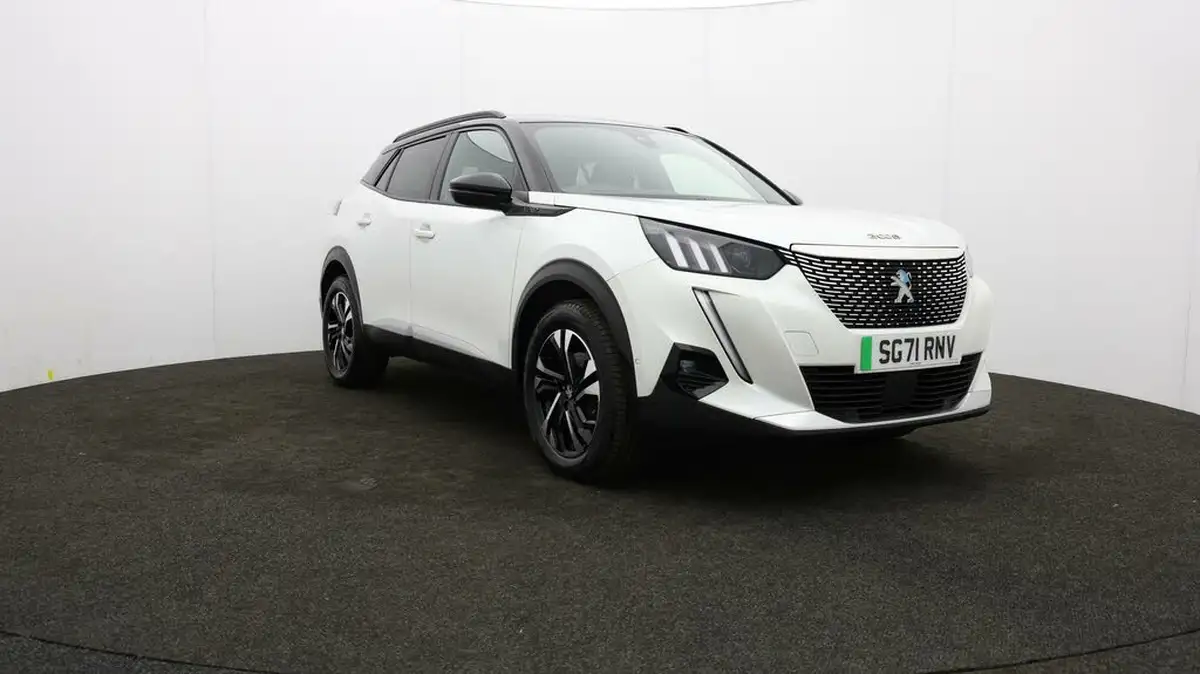2021-peugeot-2008-suv-e-gt-big-41