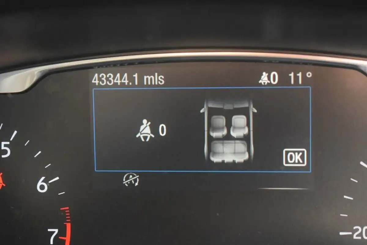 2019-ford-fiesta-10t-titanium-125ps-5d-big-18