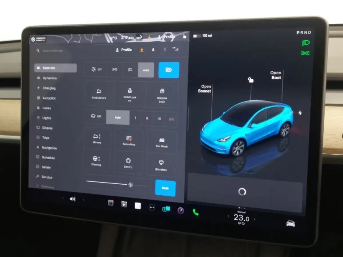 2022-tesla-model-y-e-rwd-big-12