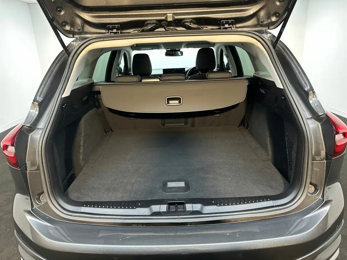 2023-ford-focus-10t-active-x-125ps-hybrid-mhev-estate-powershift-big-33