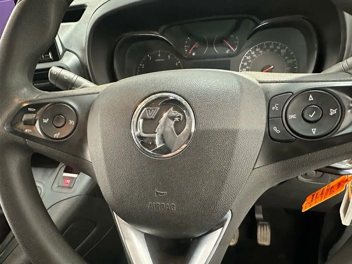 2021-vauxhall-combo-15cdti-sportive-2300-100pseu6dt-l1h1-panel-big-16