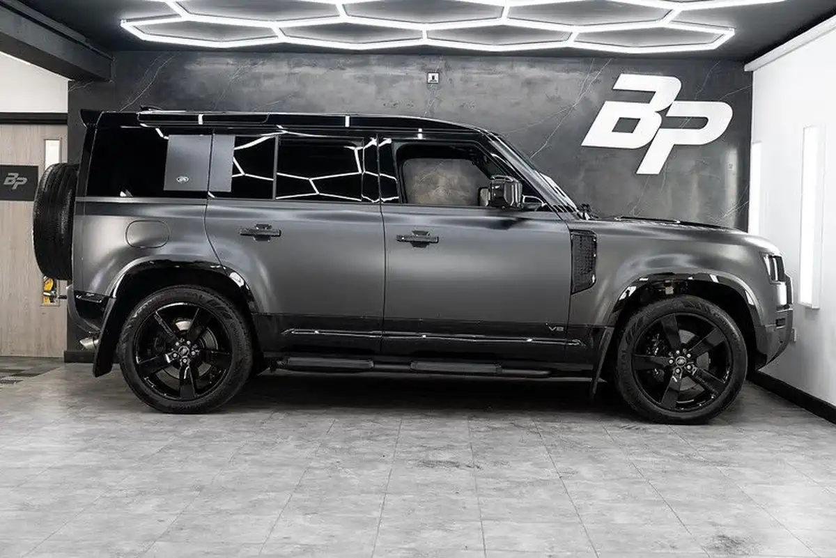 2021-land-rover-110-defender-50-p525-v8-carpathian-edition-big-2