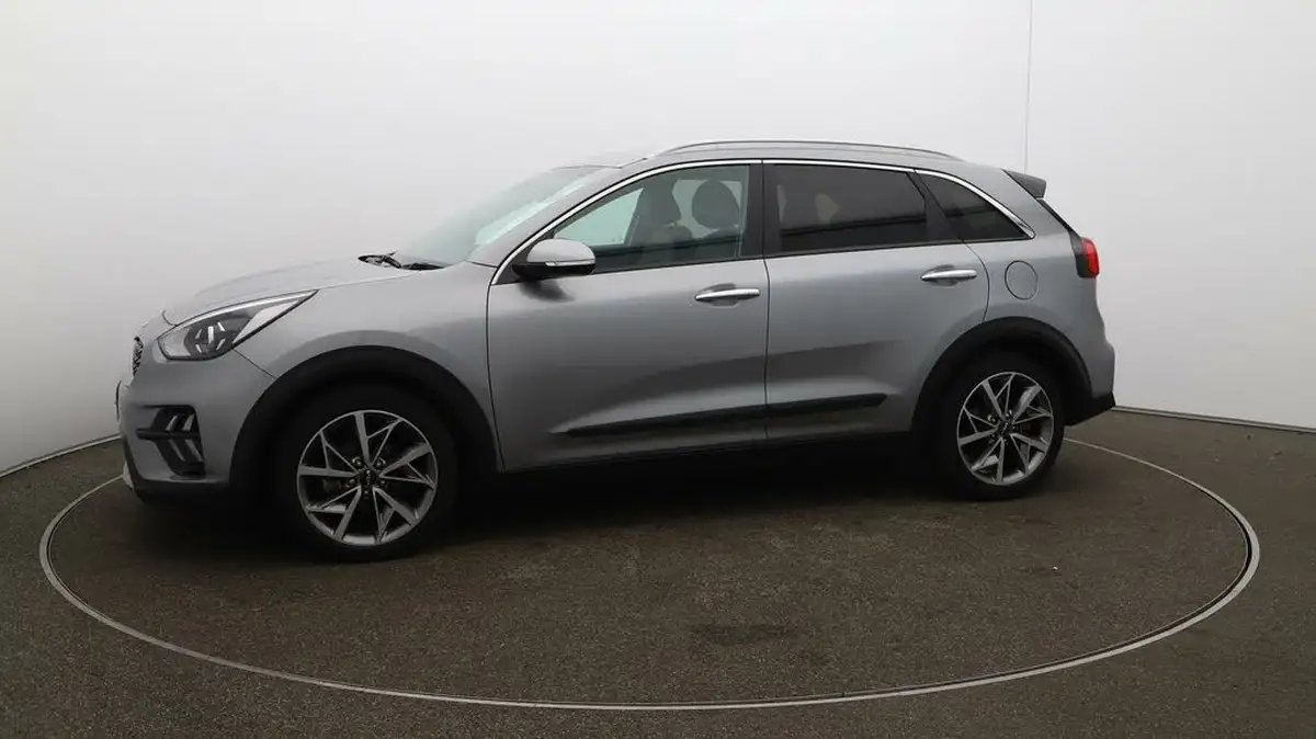 2022-kia-niro-16-gdi-3-156kwh-big-59
