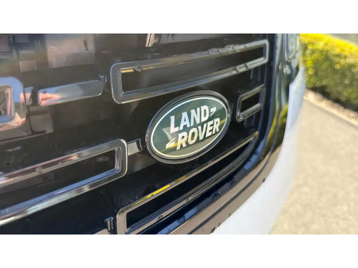 2024-land-rover-range-rover-velar-20-d200-dynamic-se-big-19