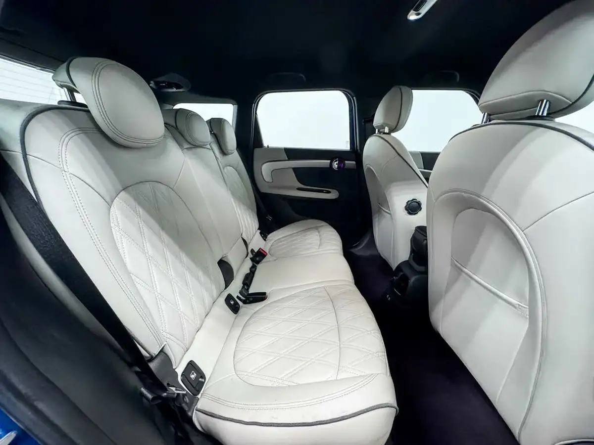 2022-mini-countryman-15-cooper-exclusive-premium-auto-big-30
