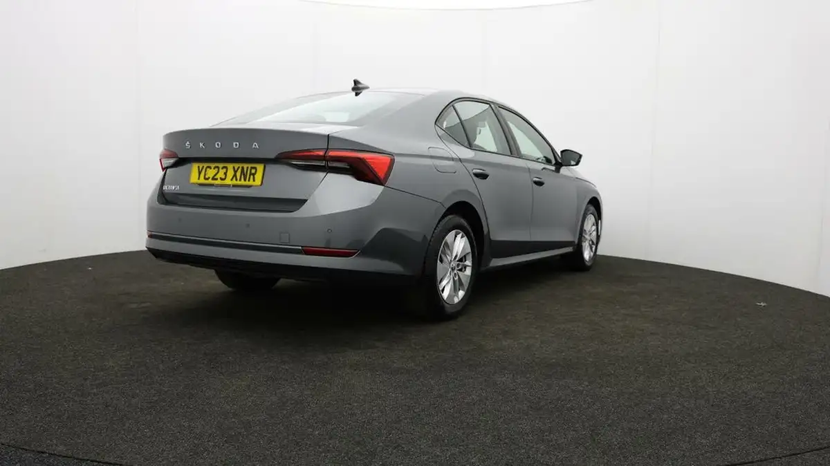 2023-skoda-octavia-10-tsi-se-110ps-hatchback-big-61