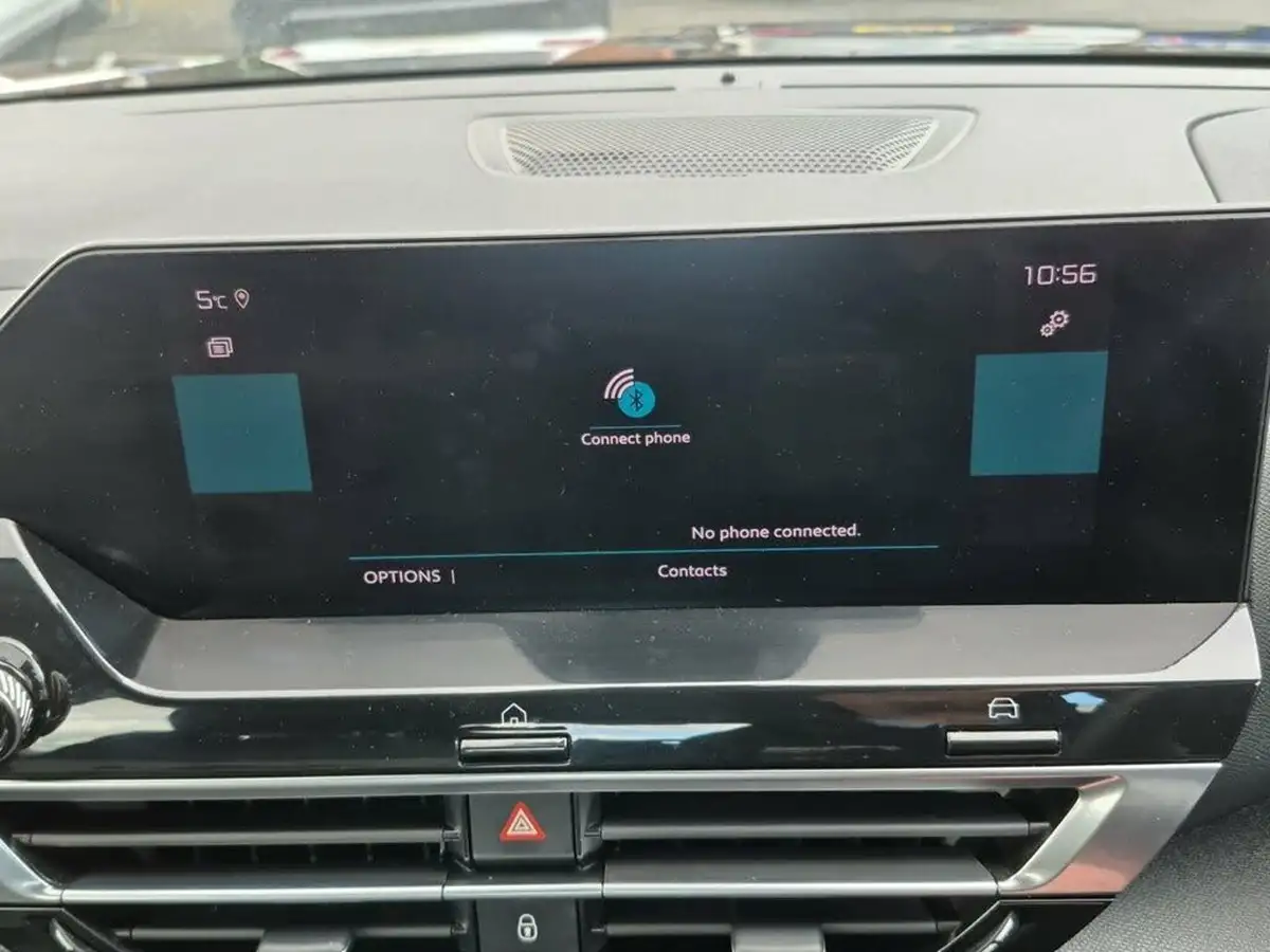2021-citroen-c4-12-puretech-sense-plus-big-18