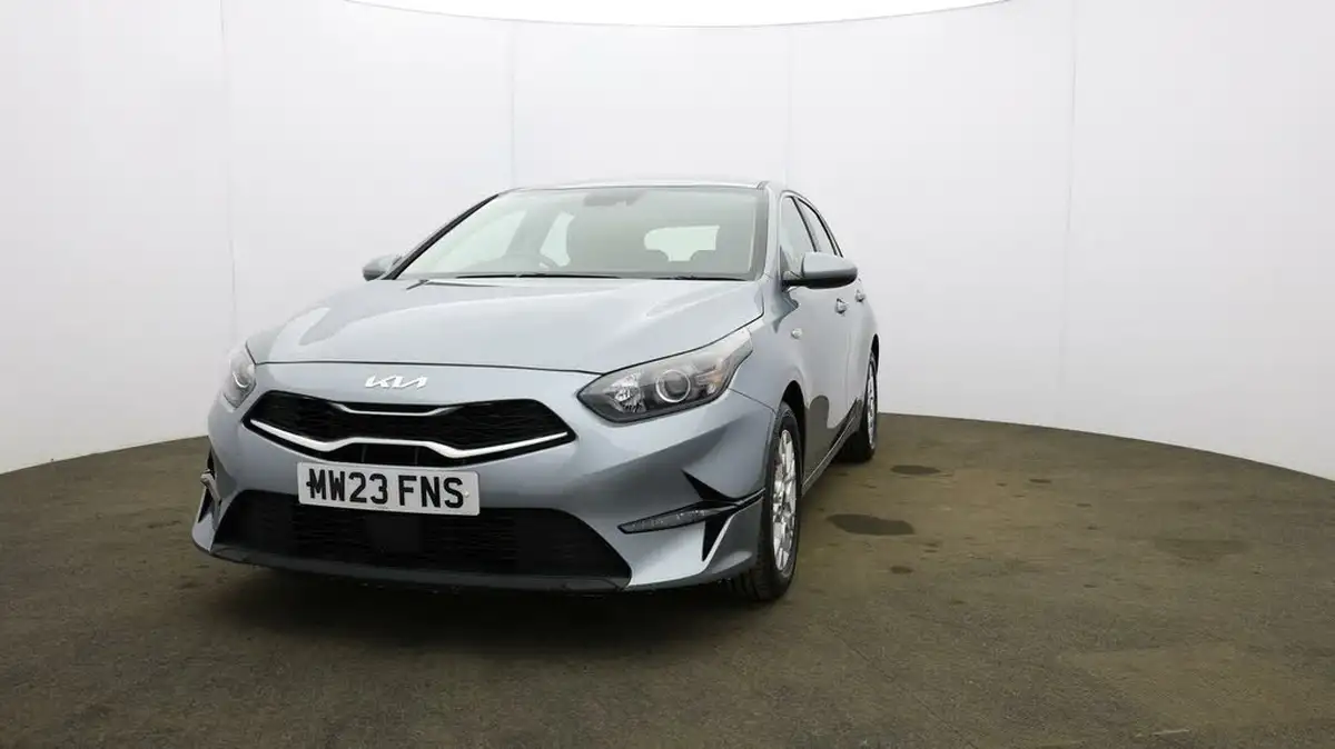 2023-kia-ceed-15-t-gdi-2-158bhp-non-adap-hatchback-big-17