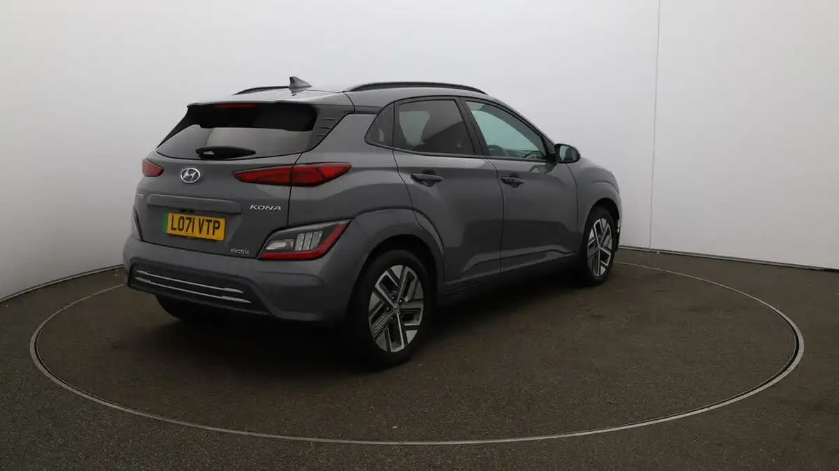 2022-hyundai-kona-e-ultimate-big-7