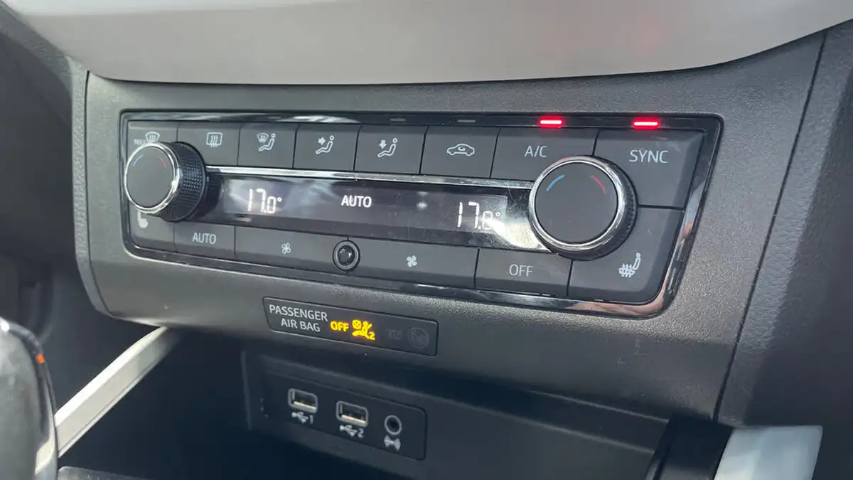 2019-seat-arona-10-tsi-xcellence-lux-ss-dsg-big-25