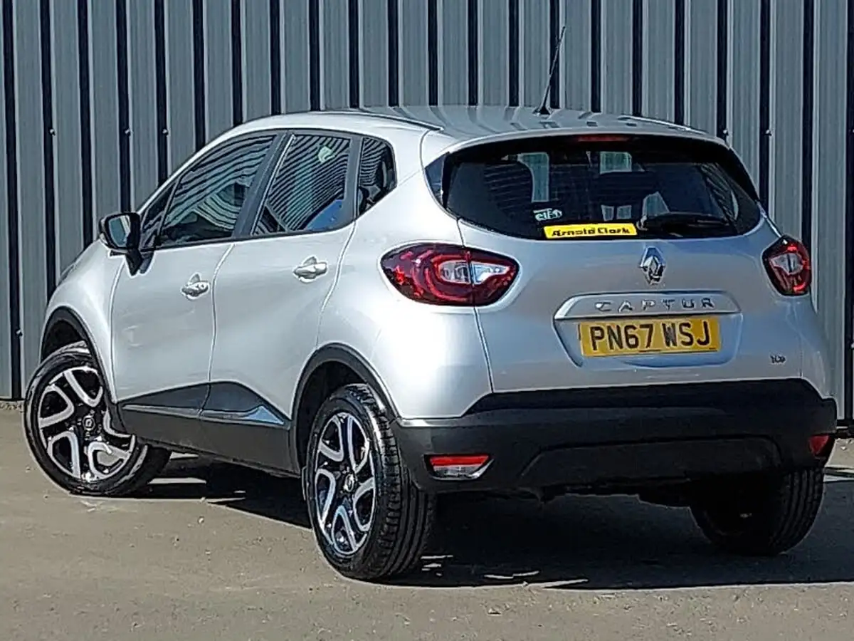 2017-renault-captur-09-tce-dynamique-nav-big-1