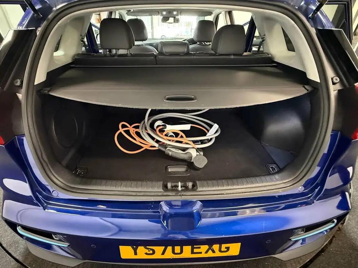 2021-kia-e-niro-ev-4-big-49