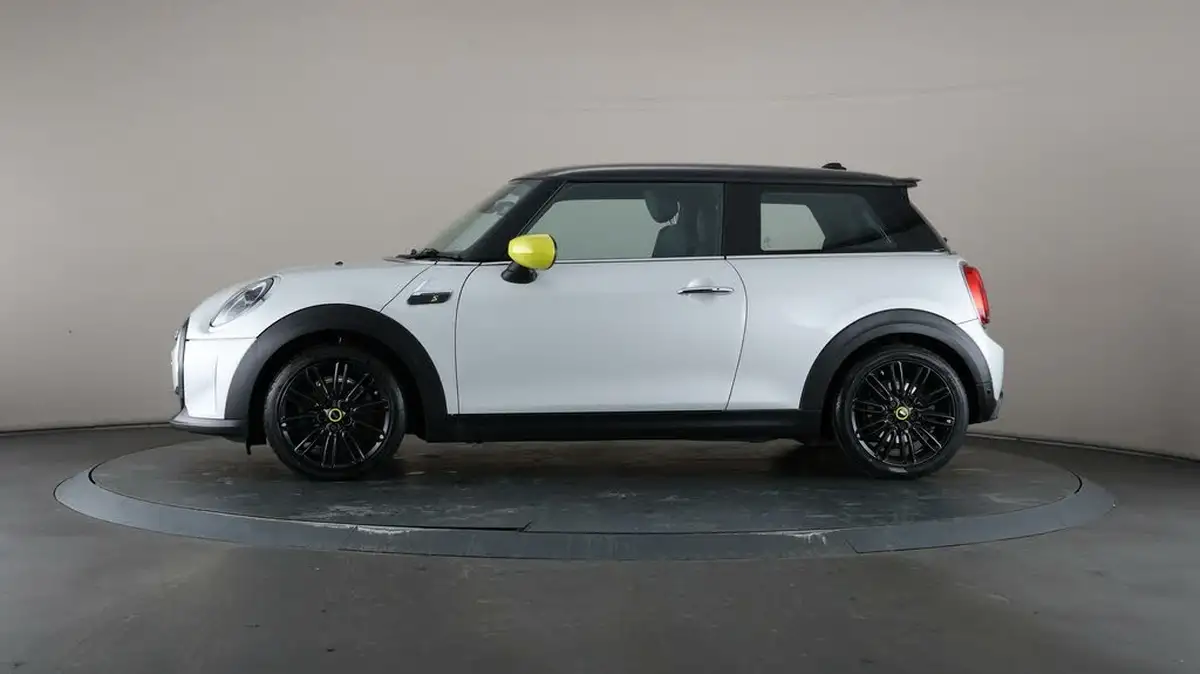 2022-mini-cooper-e-cooper-s-2-big-30