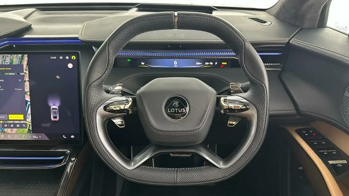 2023-lotus-eletre-e-s-big-19