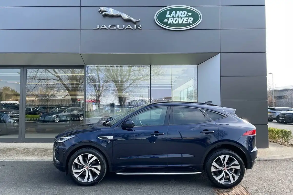 2022-jaguar-e-pace-20-d200-r-dynamic-se-big-25