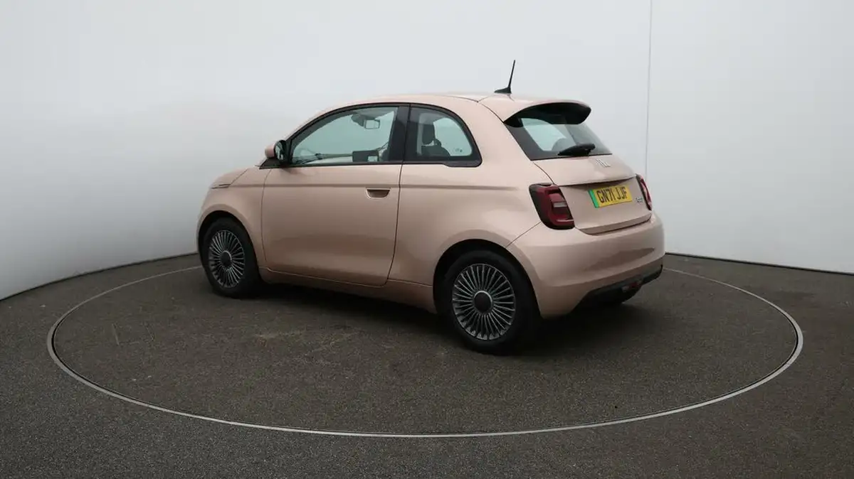 2021-fiat-500-e-icon-big-53