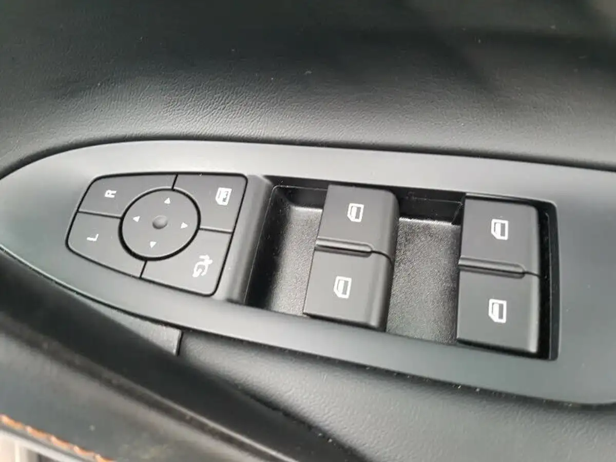 2024-mg-hs-15t-gdi-trophy-273ps-plug-in-hybrid-1496cc-auto-big-12