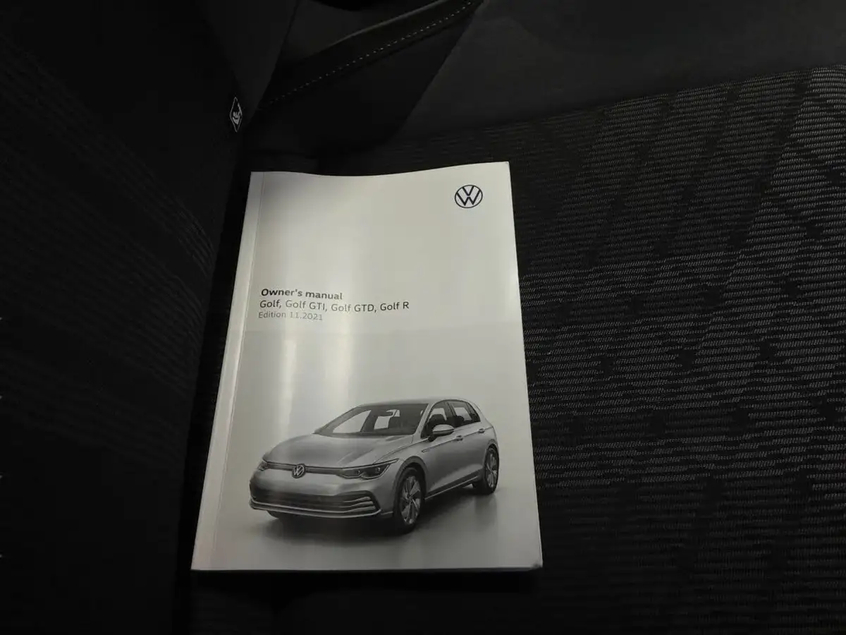2022-volkswagen-golf-15-tsi-r-line-130ps-hatchback-big-33