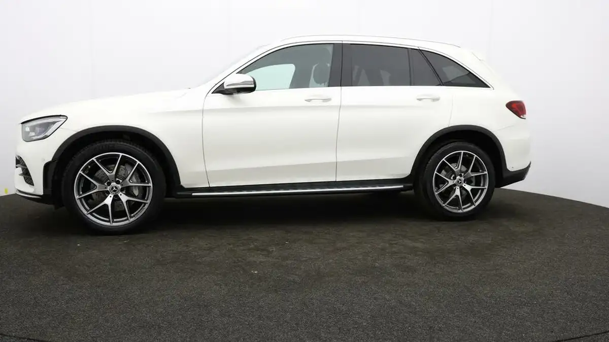 2022-mercedes-benz-glc-class-20d-glc300d-amg-line-premium-plus-245ps-station-wagon-5d-1950cc-big-60
