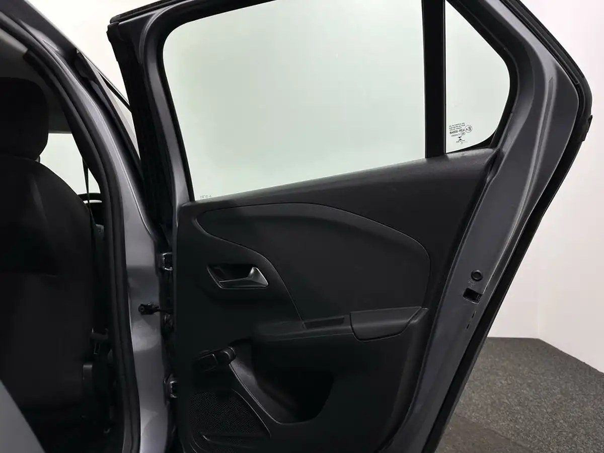 2021-vauxhall-corsa-12i-se-big-38
