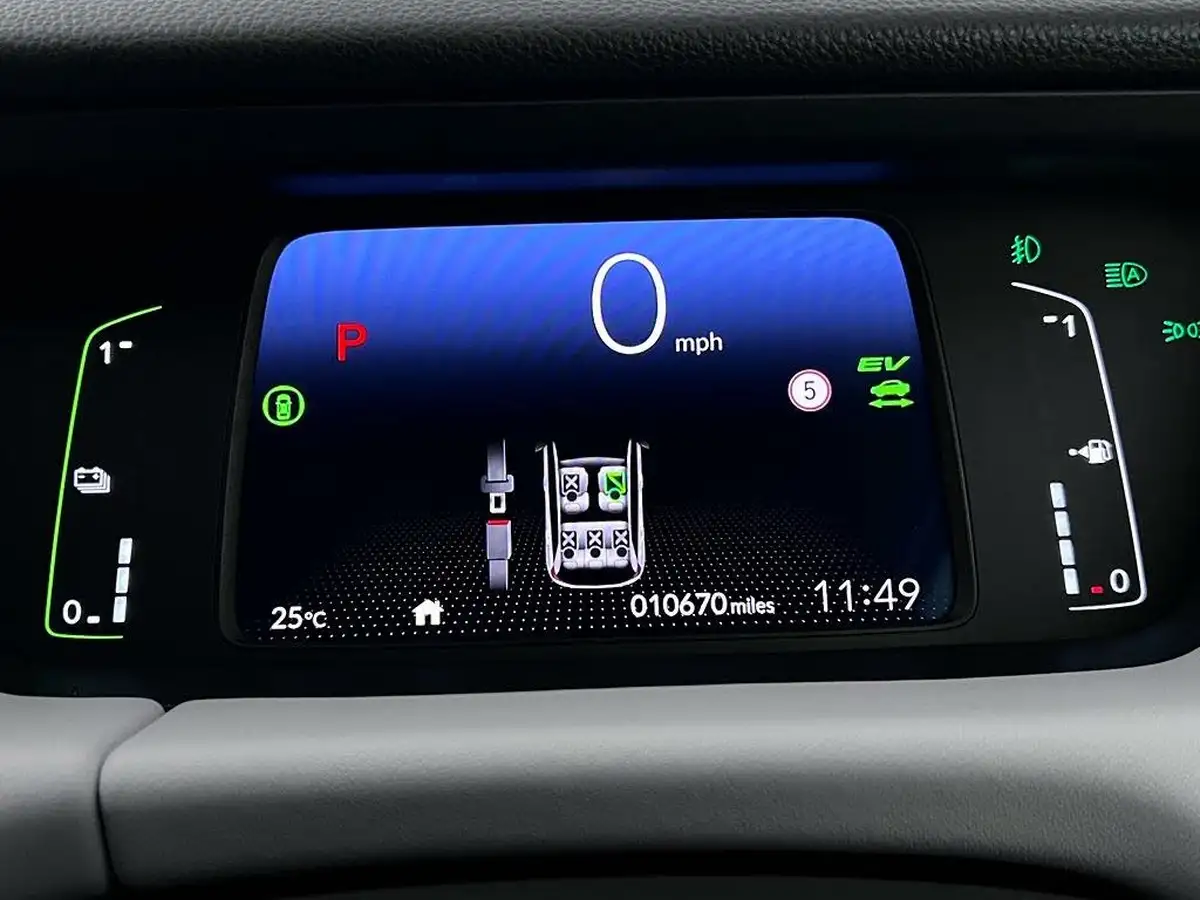 2021-honda-jazz-15-i-mmd-ex-107ps-big-16
