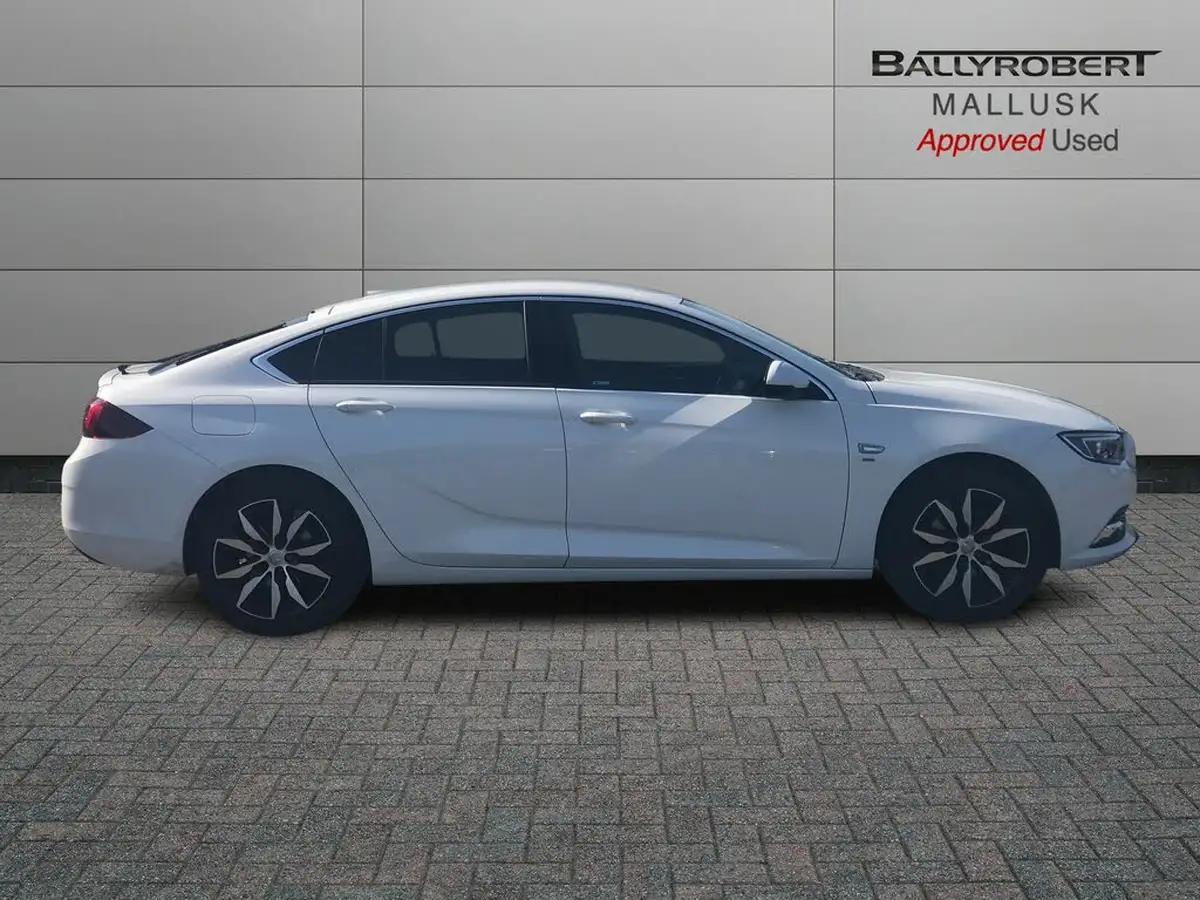 2018-vauxhall-insignia-grand-sport-15-turbo-sri-big-8