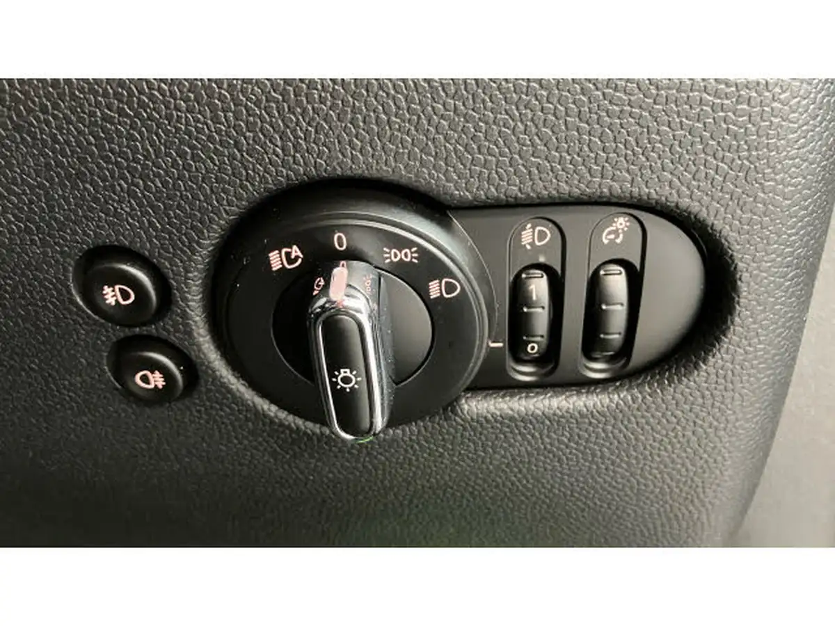 2019-mini-cooper-15-cooper-exclusive-134bhp-hatchback-5d-auto-big-39