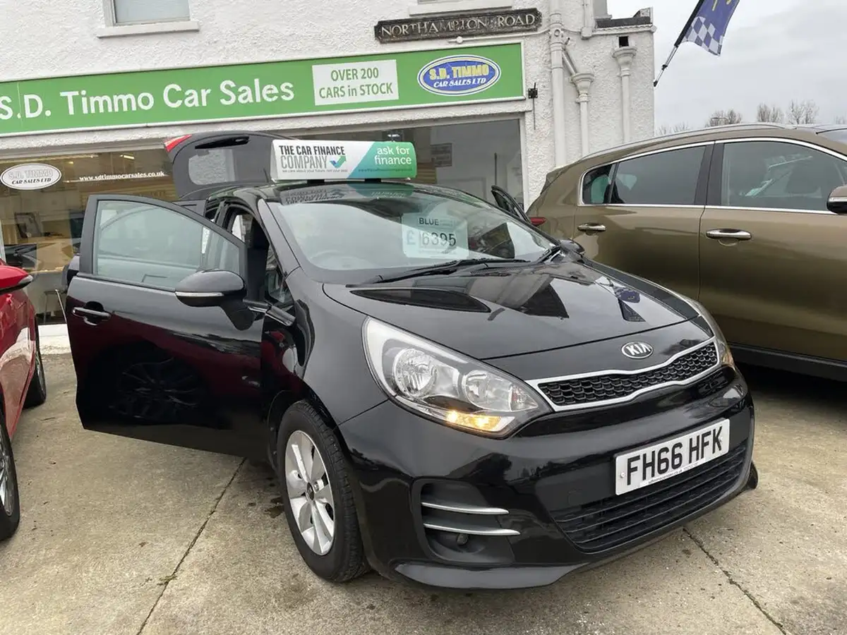 2017-kia-rio-125-se-big-0