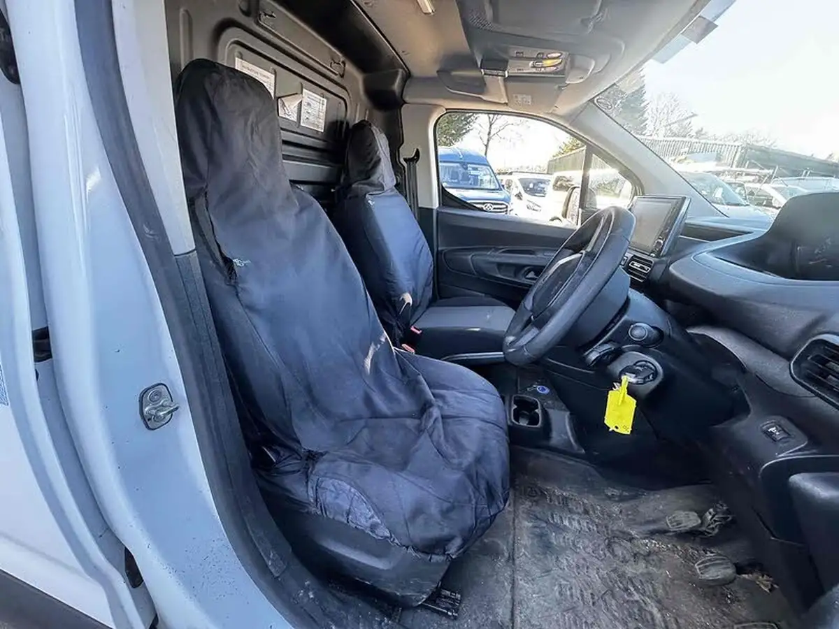 2020-peugeot-partner-15-bluehdi-950-s-100pseu6dt-e-ss-panel-big-18