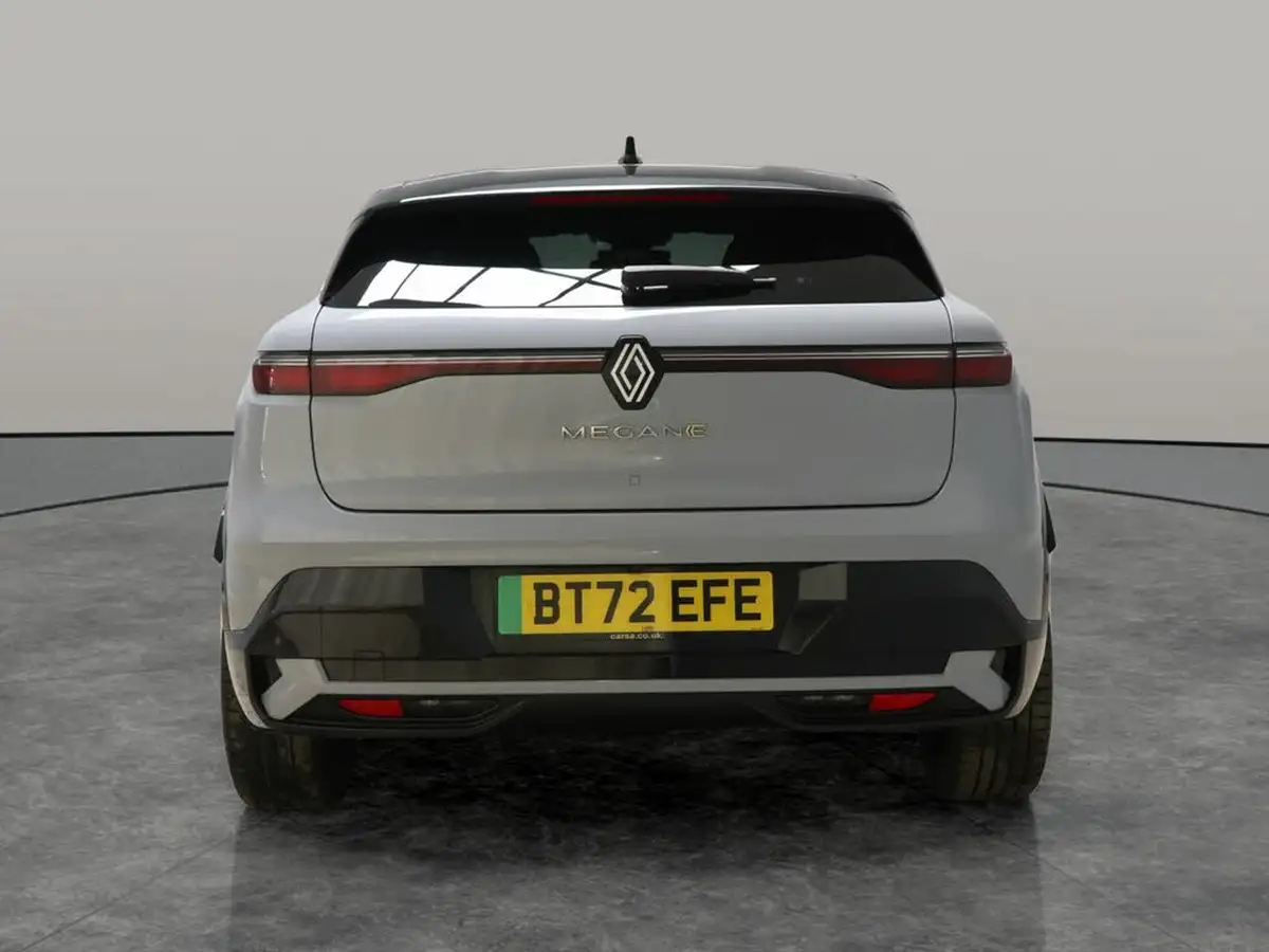 2022-renault-megane-e-tech-e-techno-big-12